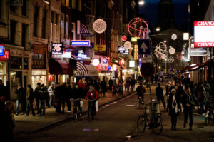 Who needs Streetlights? Amsterdam