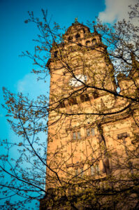 Sheffield Town Hall Sheffield Town hall was Designed by the London-based architect Edward William Mountford and constru…