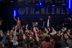 Reverend and the Makers Reverend and the Makers Reverend and the Makers Reverend and the Makers Reverend and the Makers…