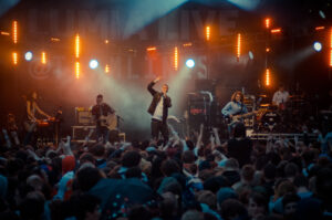 Reverend and the Makers Reverend and the Makers Reverend and the Makers Reverend and the Makers Reverend and the Makers…