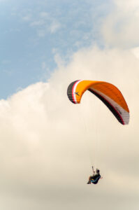 Paragliding, atop Mam Tor Paragliding, atop Mam Tor Paragliding, atop Mam Tor Paragliding, atop Mam Tor Paragliding, at…