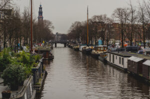 Canal Gardens
