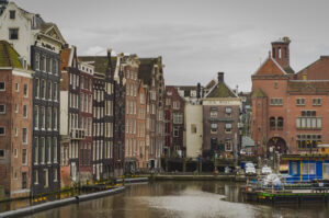 Damrak