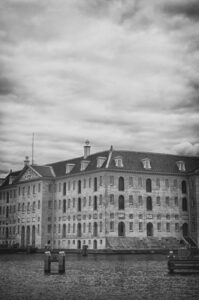 Scheepvaartmuseum B&W HDR