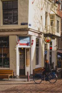 Corner Cafe