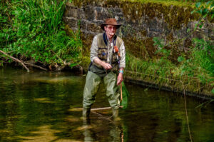 Cliffhanger Fisherman