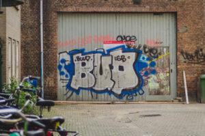 BUD