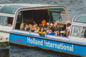Canal Bus