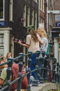 Hippie singalong