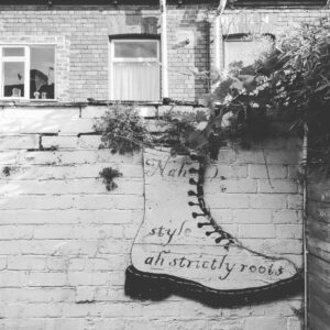 Anyone know the story behind this boot behind my flat on Ecclesall Road in Sheffield? Thinking it might be left over fr…