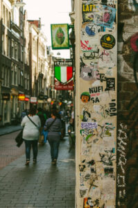 Stickers’ perspective. Amsterdam